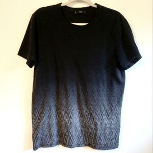 Vince Mens Crewneck T-Shirt Short Sleeve Sz Medium Chevron Gradient Black Grey